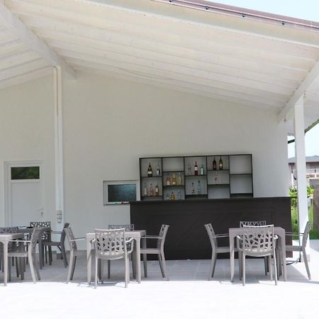 Hotel Velipoja Village ภายนอก รูปภาพ