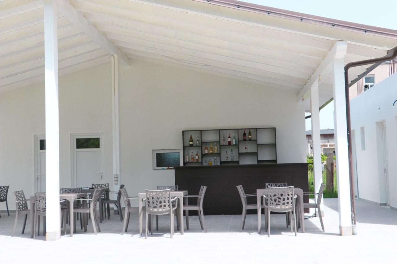 Hotel Velipoja Village ภายนอก รูปภาพ