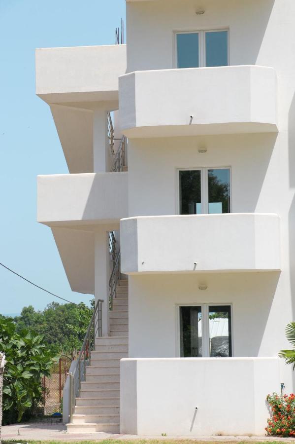 Hotel Velipoja Village ภายนอก รูปภาพ