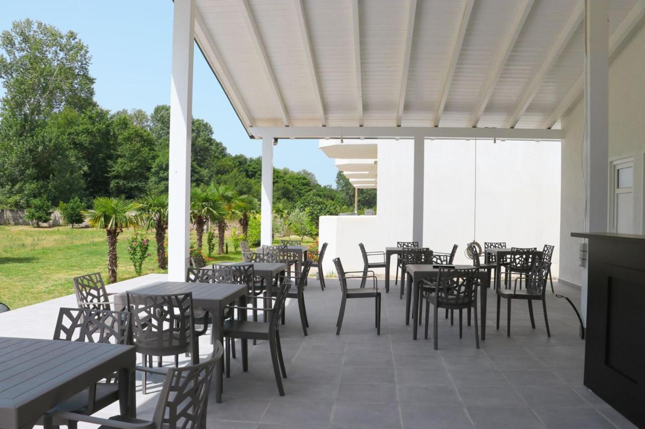 Hotel Velipoja Village ภายนอก รูปภาพ