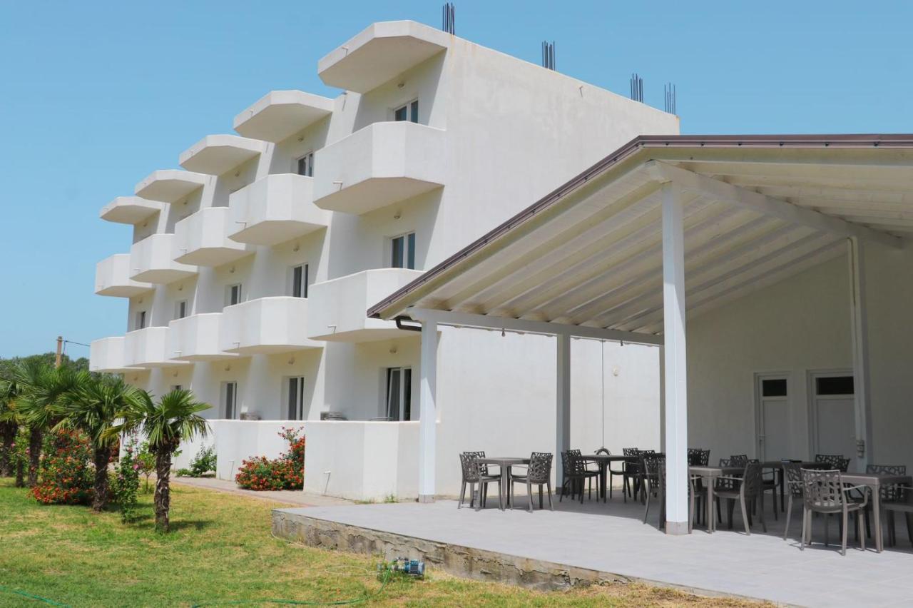 Hotel Velipoja Village ภายนอก รูปภาพ